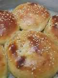 خبز بالحليب