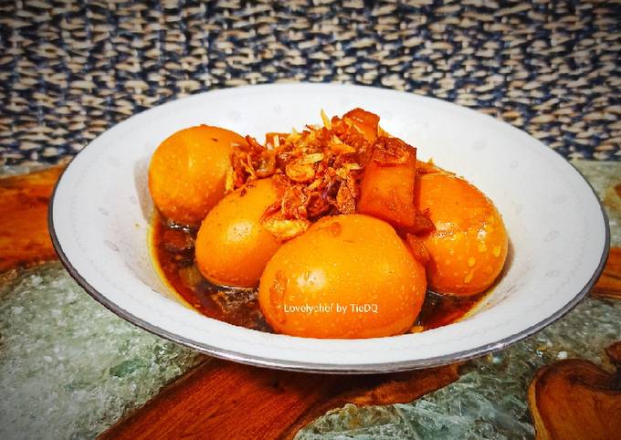 Semur Telur Kentang Bumbu Simpel