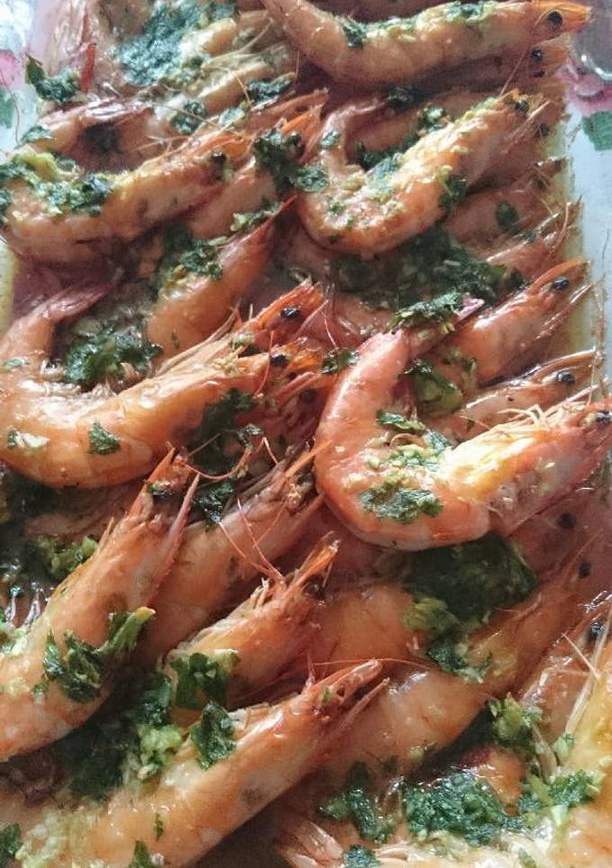 Una foto de Langostinos horneados al brandy