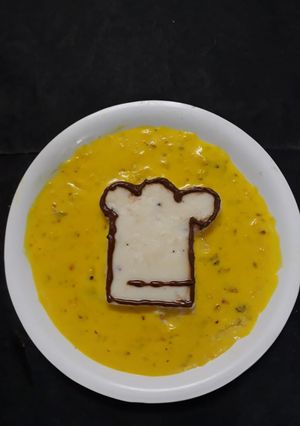 A picture of Milk jelly in custard.