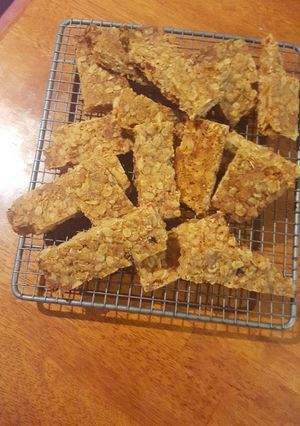 A picture of Tropical muesli slice.