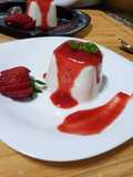 Panna Cotta de baunilha e vinho do porto com culis de morango- Bimby