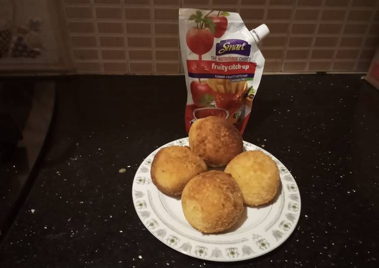 Simple Way to Make Homemade Potato Cheese Balls Recipe