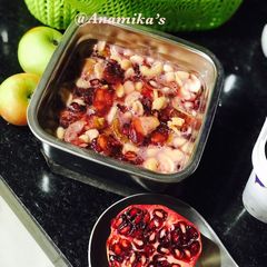Apple and Pomegranates Chutney A picture of Apple and Pomegranates Chutney.