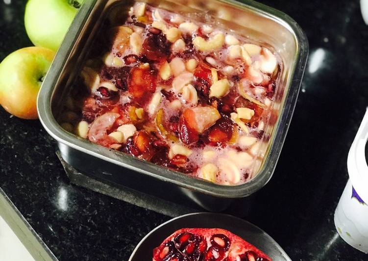 Apple and Pomegranates Chutney