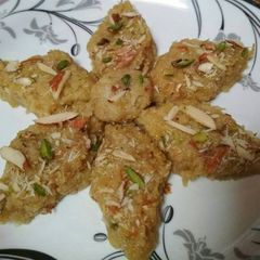 A picture of Apple katli.