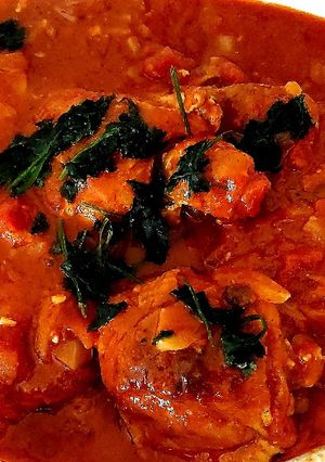 A picture of Simple Curried Chicken Thighs.