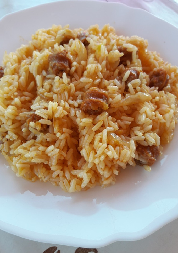 Una foto de Arroz rojo (chistorra)