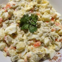 Macédoine (vegetables, eggs, mayo) A picture of Macédoine (vegetables, eggs, mayo).