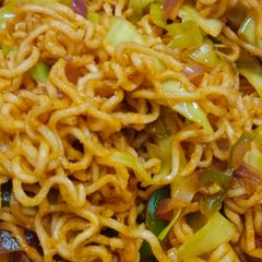 A picture of Desi Maggi Chowmin.