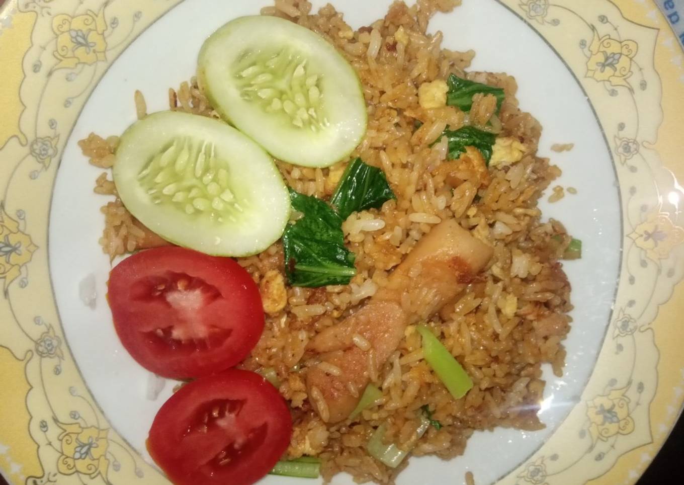 Nasi goreng dengan sosis