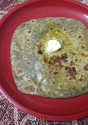 A picture of Palak.ka Parantha.