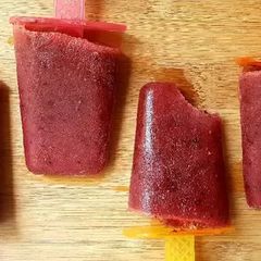 A picture of Berry ice lollies.