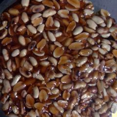 A picture of Peanut Chikki.