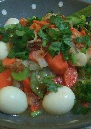 Foto resep Tumis Brokoli Wortel Telur Puyuh