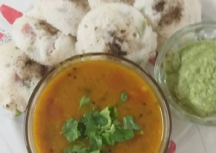 Vegetable Idli Sambar