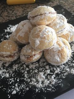 Una foto de Empolvados con manjar