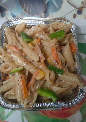 क्रीमी व्हाइट सॉस पास्ता रेसिपी मुख्य फोटो