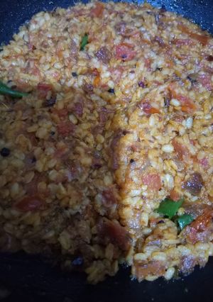 A picture of Mash ki fry daal.