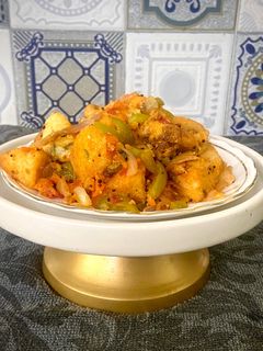 फ्राइडवेजिटेबल सूजी दही इडली रेसिपी मुख्य फोटो