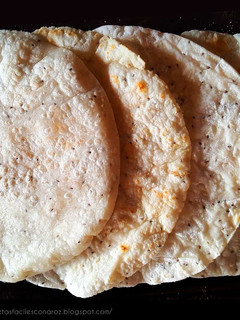 Una foto de Masa para tacos (o Rapiditas) utilizando harina de arroz. SIN GLUTEN, VEGANO y ECONÓMICO