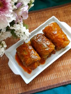 عکسی از دستور دلمه کلم با رب انار