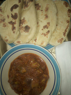 A picture of Garlic naan bread.
