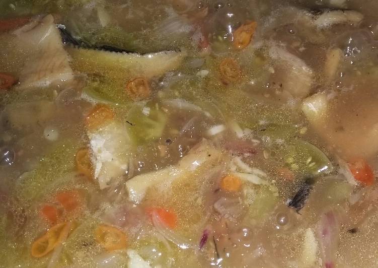 Proses Menyiapkan Ikan asin gabus kuah tauco 🐟🐟🐟, Bikin Ngiler