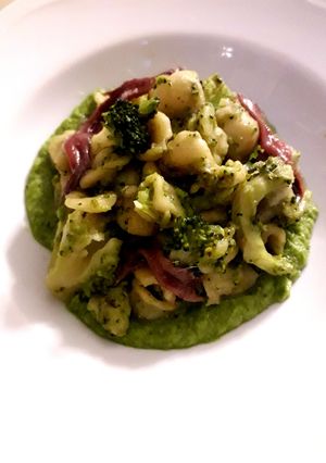Foto di Orecchiette con Broccoletti e acciughe