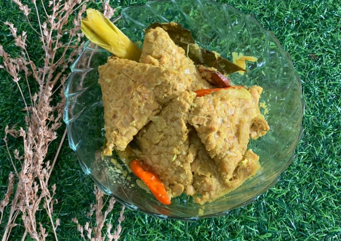 Tempe Bumbu Kuning