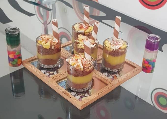 Mango biscuit pudding shortz