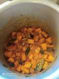 மஞ்சள் பூசணி பொரியல்(manjal poosani poriyal recipe in tamil)