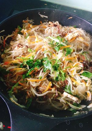 Hình của món Miến xào hải sản 🦑 🦀 🐙.
