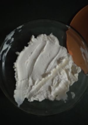 Una foto de Queso tipo cremoso árabe (laben), casero 😋 😎