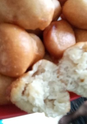 A picture of Semo puff puff.