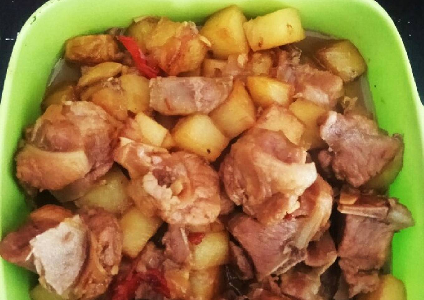 Iga kentang masak kecap