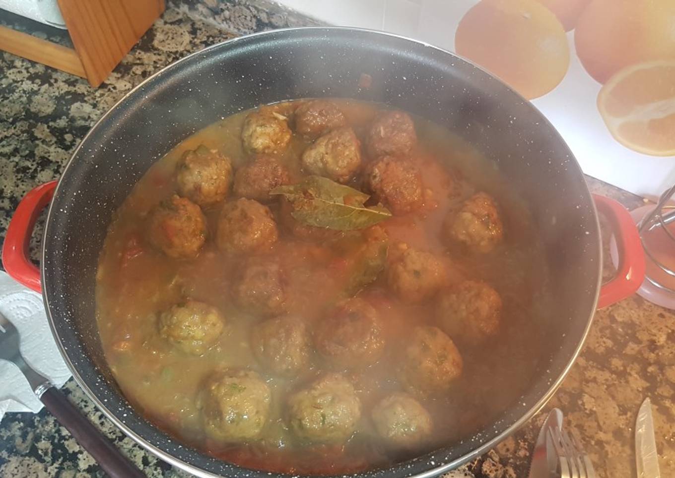 Albóndigas en salsa Española