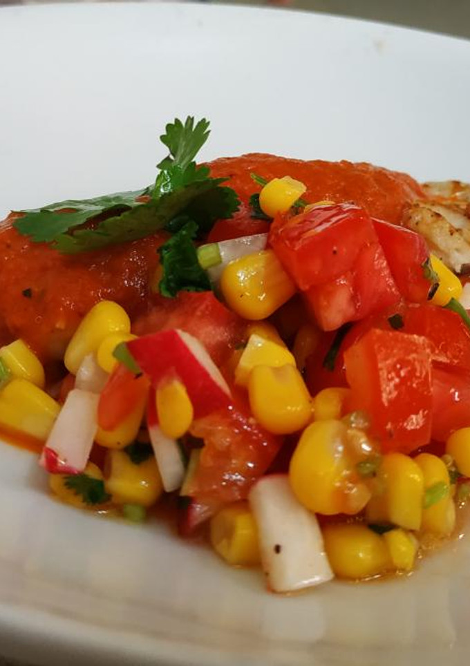 Una foto de Filete de pescado en salsa de chipotle al ajo