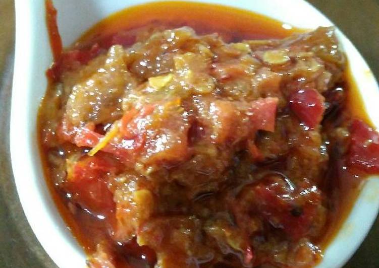 Cara Gampang Membuat ❣Sambal ala warung lalapan❣ yang Bisa Manjain Lidah