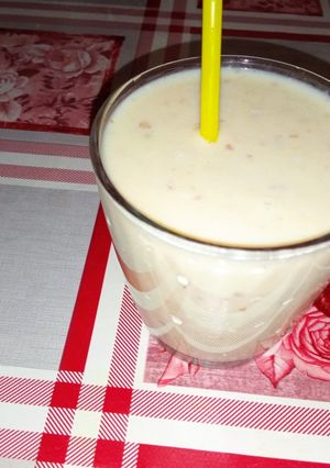 صورة لوصفة عصير الفواكه والمكسراة مع البسكوية 😋😋👌
