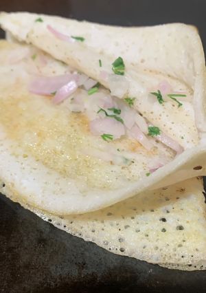 A picture of Onion Dosa.