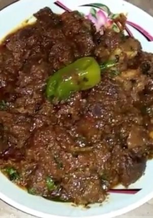 A picture of Camel curry | Rosted camel.