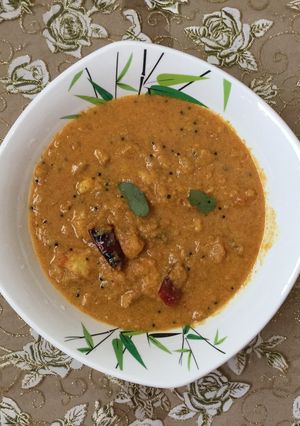 A picture of Malabar special veg curry.