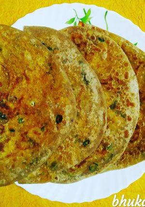 A picture of Paneer Paratha.