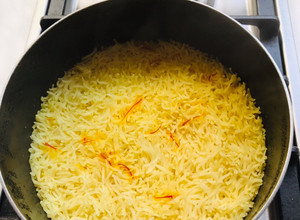 รูปของ ข้าวอินเดียบาสมาติหุงใส่หญ้าฝรั่น(Basmati)