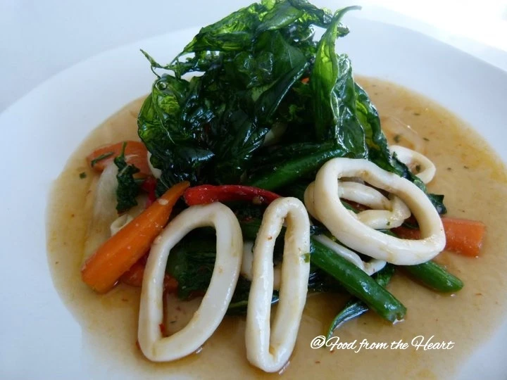 Simple Way Make Recipe Stir fried Calamari with chilli and basil that is Really Delicious, Perfect}