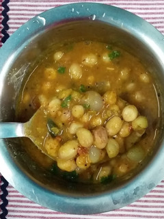 பச்சை வேர்க்கடலை குழம்பு செய்முறை முக்கிய புகைப்படம்