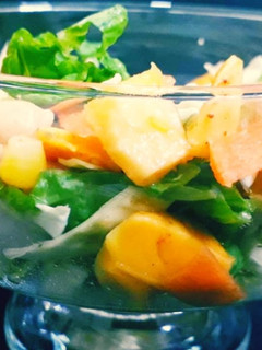 A picture of Mango crunchy salad #mangomasti.