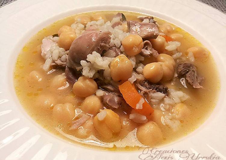 Cocido de gallina con verduras