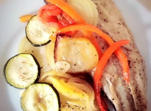 Foto principal de Lenguado al horno con verduras